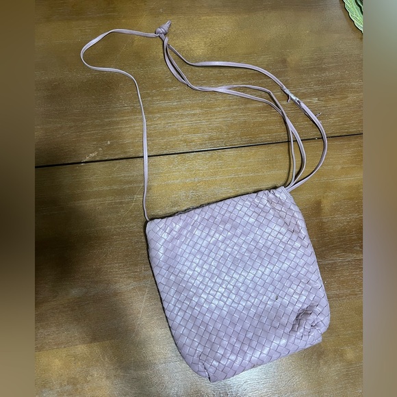 Bottega Veneta Handbags - Vintage Bottega Veneta Intrecciato Duster Bag - Flawed